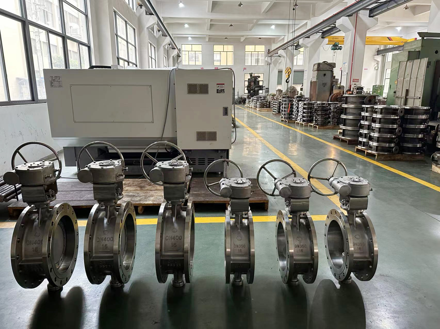 結(jié)構(gòu)合理，制作工藝精湛，規(guī)格齊全，質(zhì)量穩(wěn)定